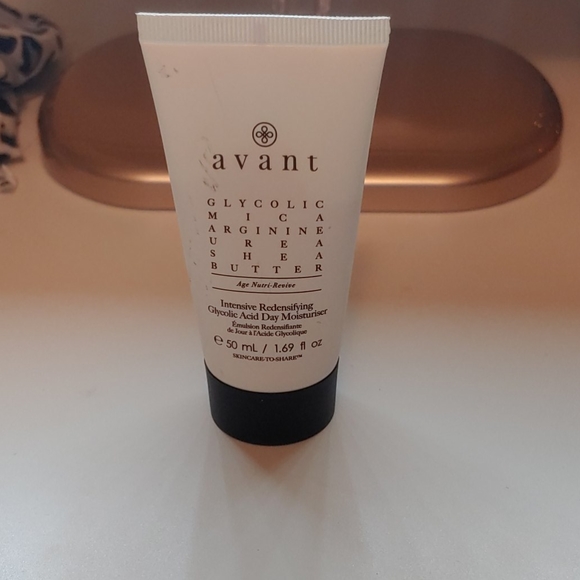 avant glycolic moisturizer